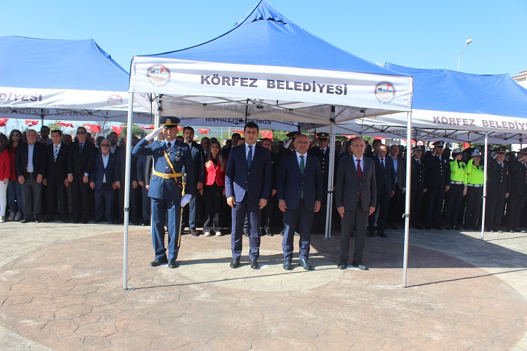 29 EKİM CUMHURİYET BAYRAMI ÇELENK SUNMA TÖRENİ